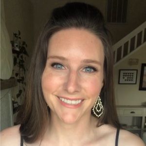 Meet your Posher, Nikki